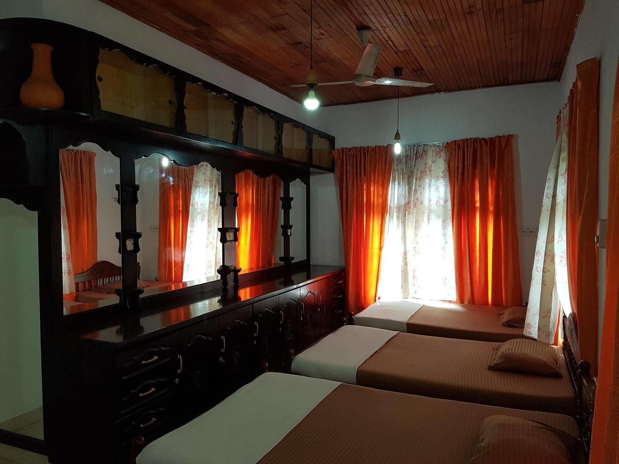 Hostel 107 Kandy Dış mekan fotoğraf