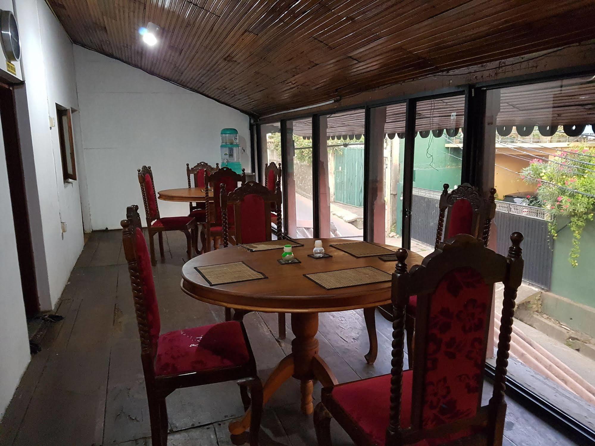 Hostel 107 Kandy Dış mekan fotoğraf